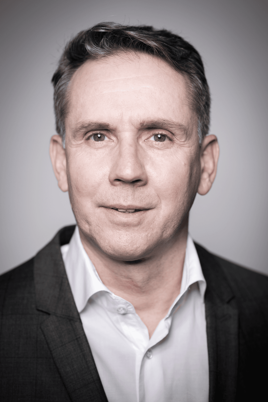 Prim. Dr. Karl Miedler, MBA - Facharzt für Orthopädie